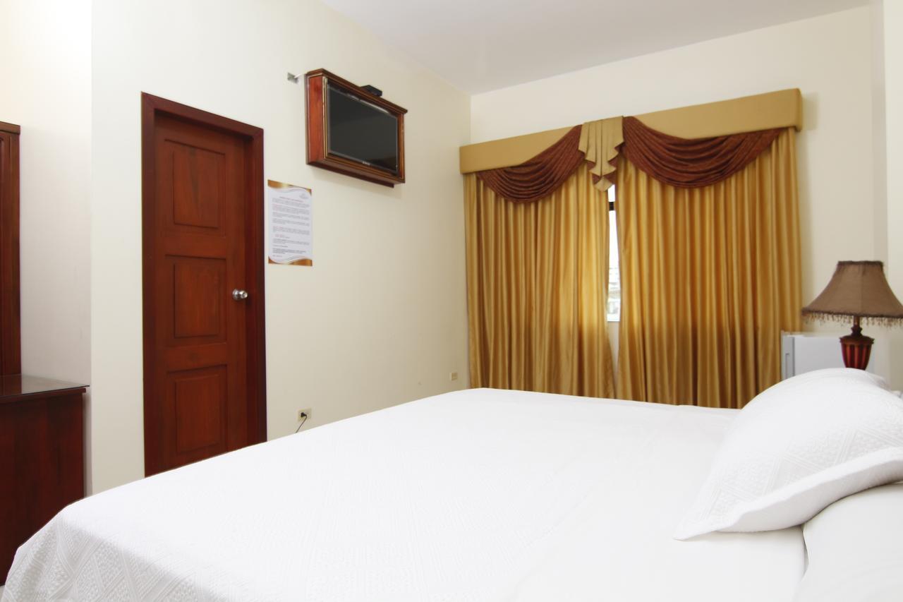 Hotel Versailles Internacional Guayaquil Ngoại thất bức ảnh
