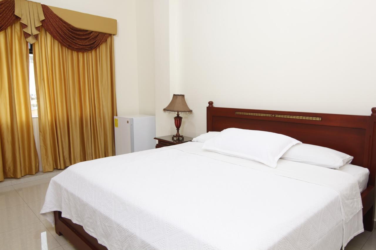 Hotel Versailles Internacional Guayaquil Ngoại thất bức ảnh