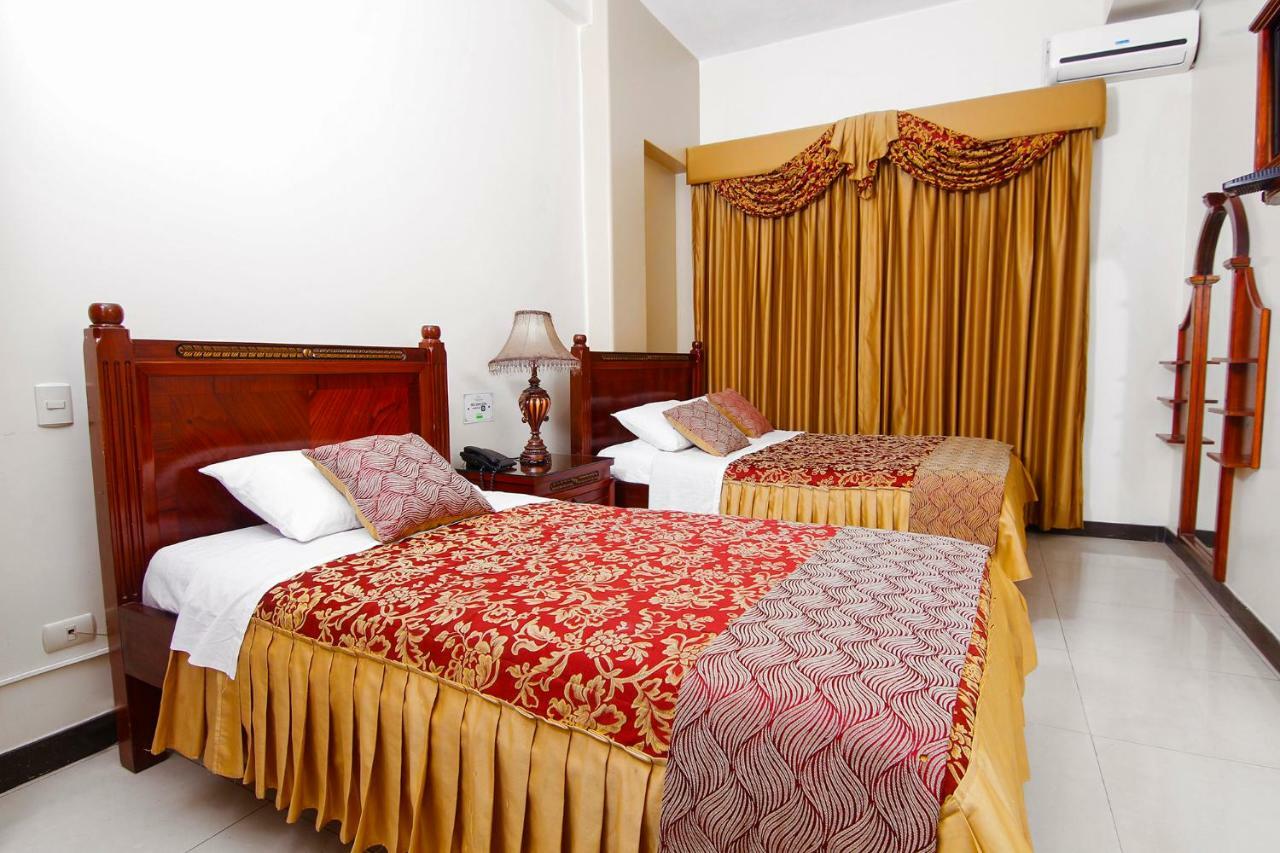 Hotel Versailles Internacional Guayaquil Ngoại thất bức ảnh